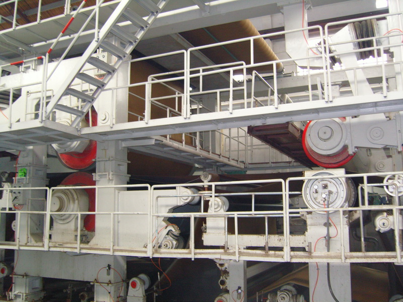 2007年12月7日，富陽正華成功出紙